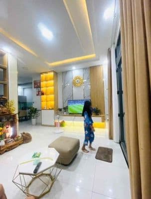 1căn ***, tương lai mặt tiền lớn 7m