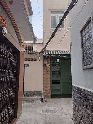 Chính chủ cần tiền bán gấp nhà phố 2 mặt hẻm, giá siêu tốt