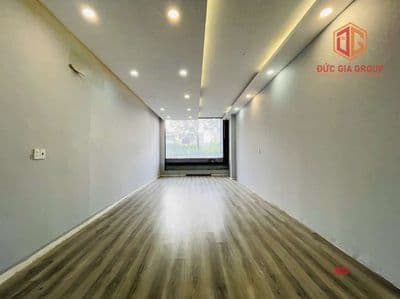 Cho thuê nhà 1T3L ( 4x25m) mặt tiền đường Võ Thị Sáu giá 25tr/tháng