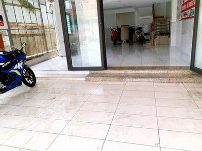 Cho thuê mặt bằng lô góc 2 mặt tiền gần 3 trường đại học Thủ Đức