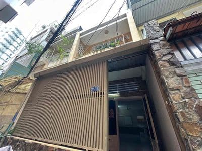 Cho Thuê Nhà Nguyên Căn - 3PN - 2WC - Tân Định Quận 1