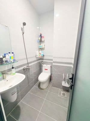 Siêu phẩm nhà đẹp 3 lầu sát MT