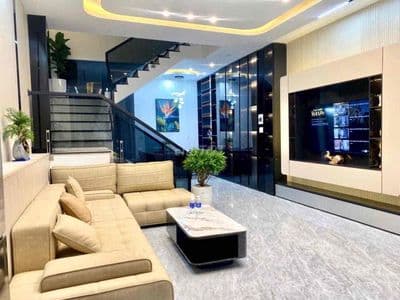 Cho thuê nhà mặt 4 tầng Huy Cận Hoà cường Đà Nẵng Gần Lê Thanh nghị .