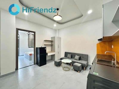 Căn hộ dịch vụ tách bếp ban công full nội thất ban công ngay osimi