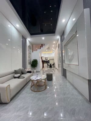 Nhà Định Công Thượng, Kinh doanh, Tặng Full nội thất