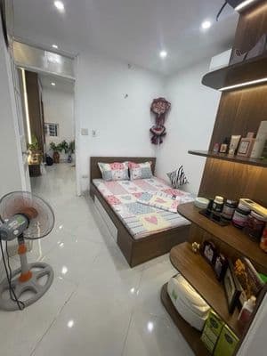 Bán căn hộ CCMN Ngã Tư Sở, 38m2, 1.75 tỷ