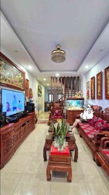 Bán nhà đẹp Bồ Đề, Long Biên, 50m2 x 5 tầng, ô tô đỗ cửa
