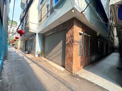 Bán nhà 5 tầng 33m2 gần Võ Chí Công, Hồ Tây