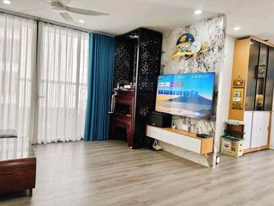 Bán chung cư Hoàng Cầu, Đống Đa, 65m2 hơn 5 tỷ