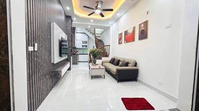 Cho thuê nhà nguyên căn Giáp Nhị - Hoàng Mai - 30m2 x 5 tầng