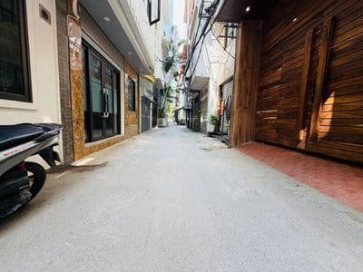 Bán nhà 4T full nội thất ô tô ngủ trong nhà, Thanh Xuân