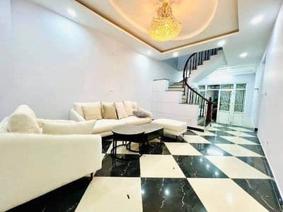 Bán nhà Ngọc Hà, Ba Đình, 4 ngủ, 50m ra phố, 15.X tỷ