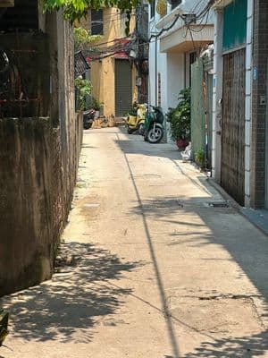 Nhà 40m2 6 tầng Tứ Hiệp, Thanh Trì, giảm sâu 500tr