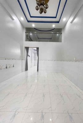 Cho Thuê Nhà Gần Chợ Cầu Đồng DT 4x16 1Trệt 1Lửng 3Pn 2Wc Sân Xe Máy