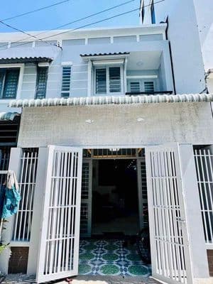 Nhà ngay chợ cầu đồng full nội thất giá 8 triệu