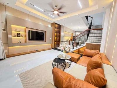 Cho thuê nhà 3 tầng 3 pn/4wc khu nam hoà xuân sát minh mạng