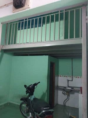 bán nhà có gách lửng 45m2 +thêm 3 phong trọ riêng biệt