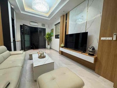 Bán Nhà Hồng Mai, Ngõ Thông ra Bạch Mai 26m-4 Tầng-3 Ngủ Giá 2,95 Tỷ