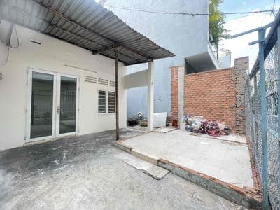 Cho thuê 100m2 đường gò dưa nhà cấp 4 giá 6.5 tr
