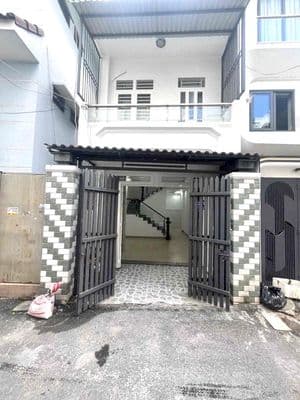 Nhà mới sạch sẽ 4*13m 1lầu 2pn 2wc hxh 220 nguyễn văn khối