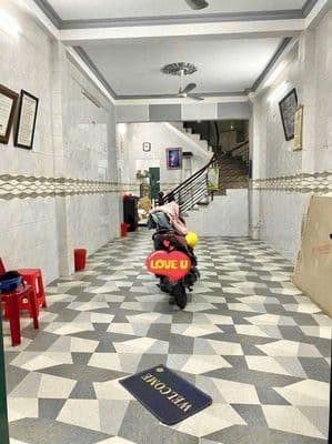 Nhà 1 Trệt 3 Lầu 4PN 4x20m Mặt Tiền Kinh Doanh Ngay Chợ Tân Quy
