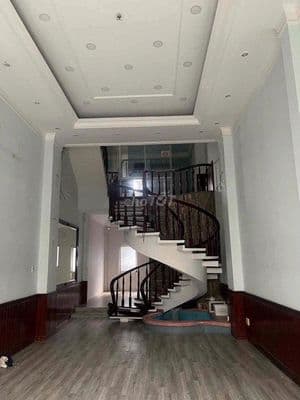 Cho Thuê Nhà, HXH 6m, 2xx/ Tô Hiến Thành, DTSD 390M2, P.13, Quận 10.