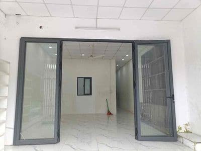 Cho thuê nhà mt đường số lâm văn bền (5x20) p tân quy q7