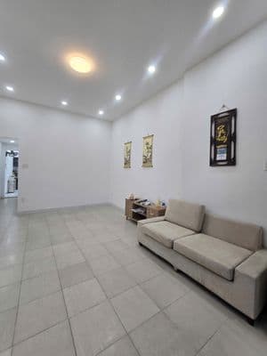 Cho thuê nhà hẻm tiền giang - 2pn - 15tr/tháng