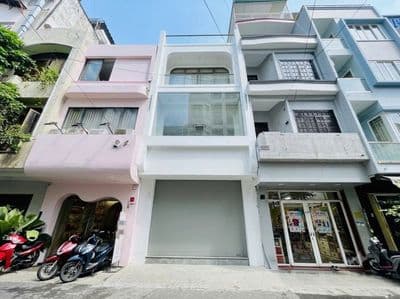 NHÀ ĐẸP TRẮNG XINH - 24E Nguyễn Thái Bình, TB -DTSD 320m2, 4 tầng