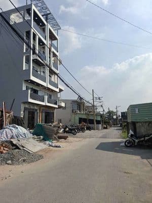 Chính chủ cần bán đất đường Hà huy giáp q12