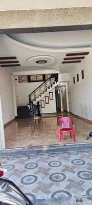 Cho thuê nhà 2 tầng: đường phạm hùng