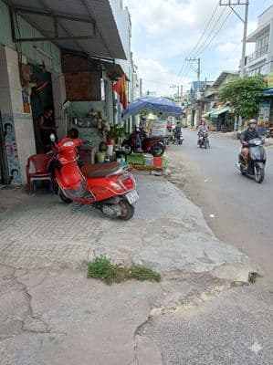 Mặt tiền chợ giá rẻ