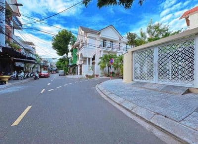 Bán đất tặng nhà cấp 4 – mặt tiền mai xuân thưởng giá chỉ nhỉnh