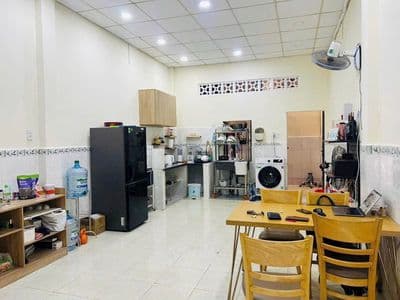 Cho thuê nhà mt đường đỗ bí - p phú thạnh 4 x 20 m đúc 1 trệt, 1 lầu