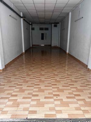 Cho thuê 140m nhà cấp 4. hẻm song hành. Giá 9tr