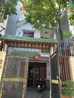 Cho thuê nhà 3 tầng MT Lý Đạo Thành Sơn Trà