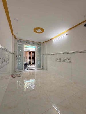 Nhà đẹp cây cám – chỉ 1 tỷ 680 triệu