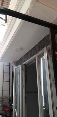 Nhà nguyên căn , một trệt 1 lầu 2 phòng ngủ 2 WC
