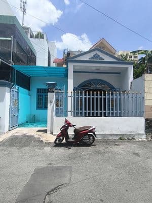 Nhà cấp 4 đường 429 lê văn việt - quận 9