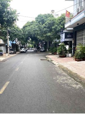 Cho thuê nhà mặt tiền Trần Quang Khải