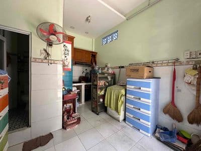 Nhà hiếm trung tâm tân bình llq ngang 3.3m 3pn