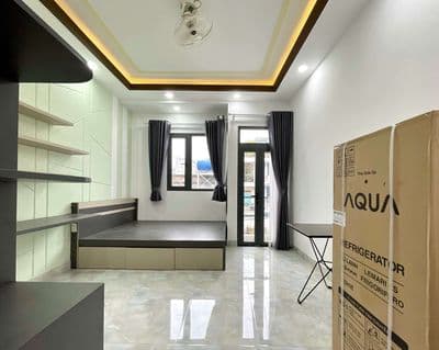 Cho Thuê Căn Hộ Full Nội Thất, Ban Công - Gần ĐH HUFLIT Quận 10