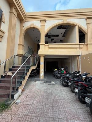 Cho Thuê Mặt Bằng 500m2 Đường Thạch Lam