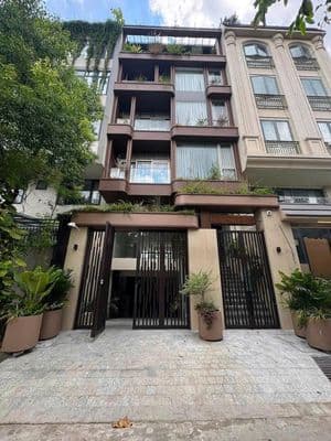 TÒA NHÀ KHU VIP - 86A Phổ Quang, P.2, Tân Bình - Hầm Xe, Thang Máy