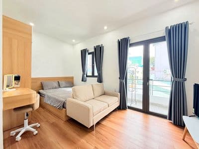 Căn Hộ Studio Ban Công - Cửa Sổ Full NT Phan Đăng Lưu, Phan Xích Long