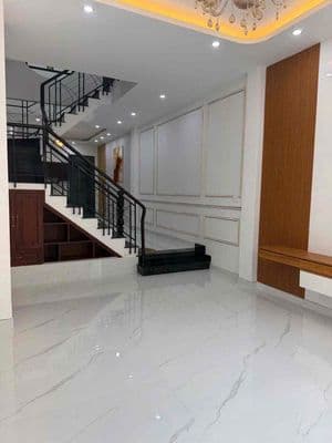 Cho thuê nhà mặt tiền Phan Huy Thực 3 lầu nội thất mới đẹp giá 30trieu