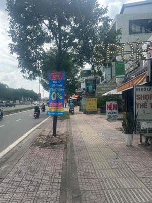 Cho thuê mặt tiền phạm văn Đồng