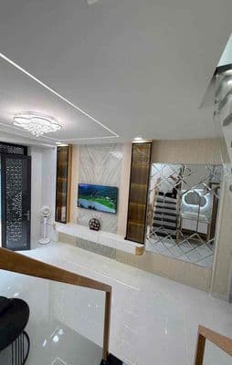 Ngộp. bán nhà đầm sen. 40 m2. 1 trệt 1 lầu. 5,9 tỷ