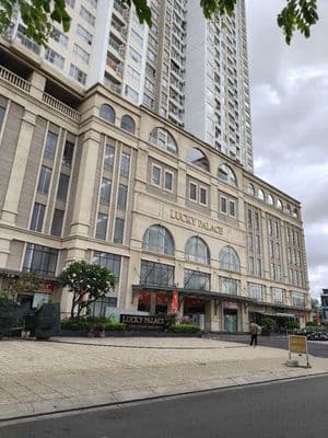 Cho thuê Chung Cư Lucky Palace- Phan Văn Khỏe, Quận 6-88m2-3 phòng