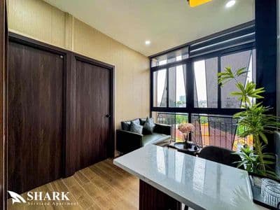 2PN Khu Phan Xích Long sạch sẽ, tiện nghi có thang máy